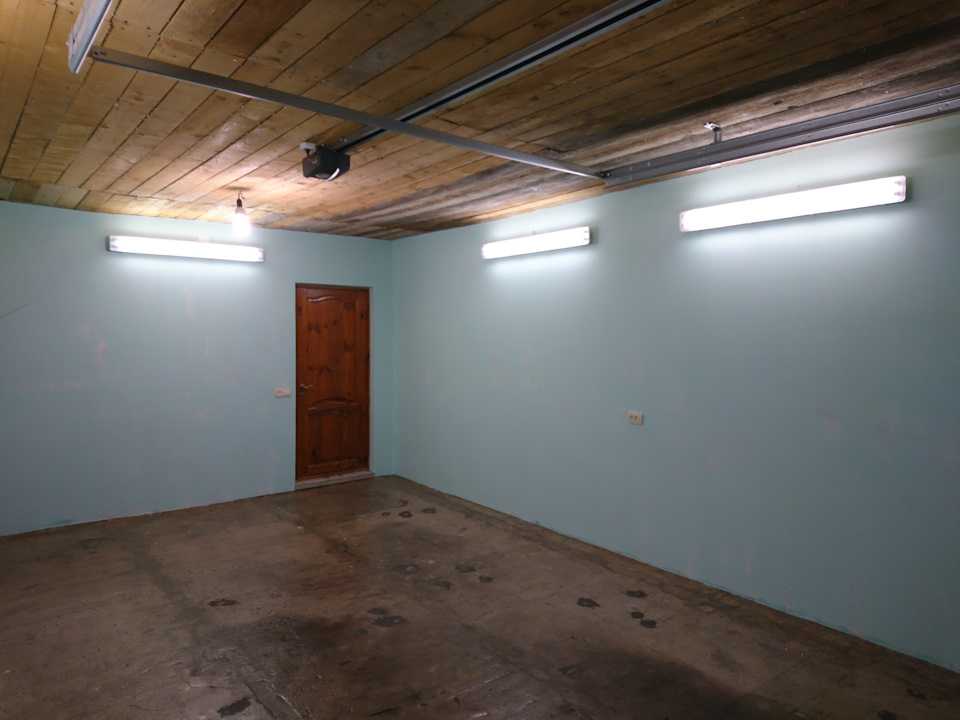 Освещение в гараже — оригинальные идеи для максимального удобства! (78 фото)
