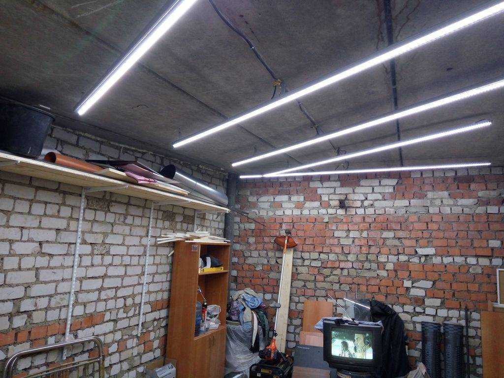 Освещение в гараже – самые экономичные и эффективные варианты освещения (80 фото) – строительный портал – strojka-gid.ru