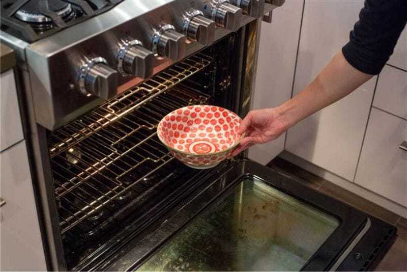 Как отмыть духовку от жира внутри в домашних условиях