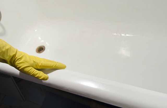 Чем очистить ванну от налета, не повредив ее поверхность. какие способы помогут эффективно отмыть плитку в ванной от налета - автор екатерина данилова - журнал женское мнение