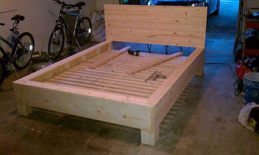 Двухъярусная кровать своими руками: поэтапное описание постройки дизайнерских и простых кроватей (с фото)