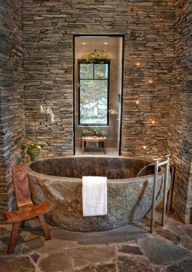 Интерьер ванной в камне