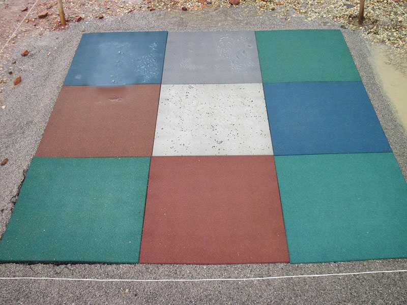 Резиновая плитка для детских площадок: чем резать мягкие плиты из крошки для укладки? выбираем прорезиненные тротуарные изделия
