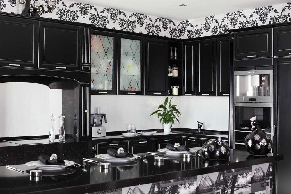 Черно-белая кухня, преимущества дизайна – фото примеров