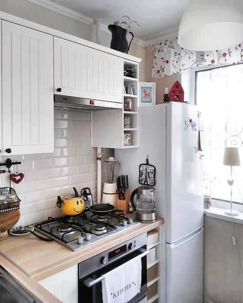 Дизайн маленькой кухни в живых примерах (40 фото)