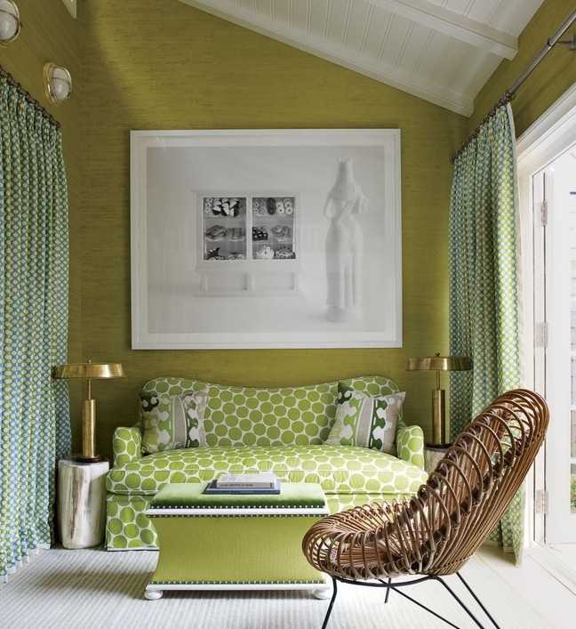 Фисташковый цвет будет уместен в гостиной, выполненной в любых стилевых направлениях