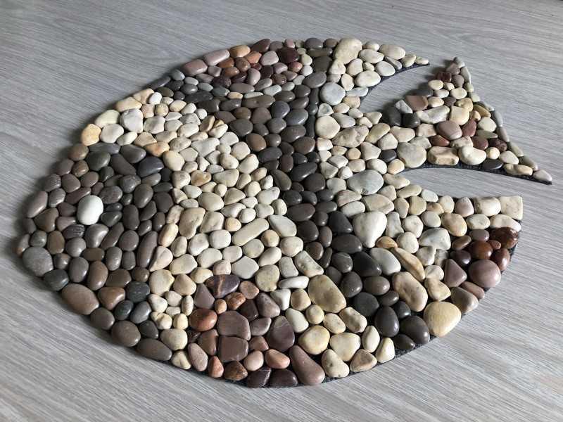 Декор из морской гальки: 12 вдохновляющих примеров