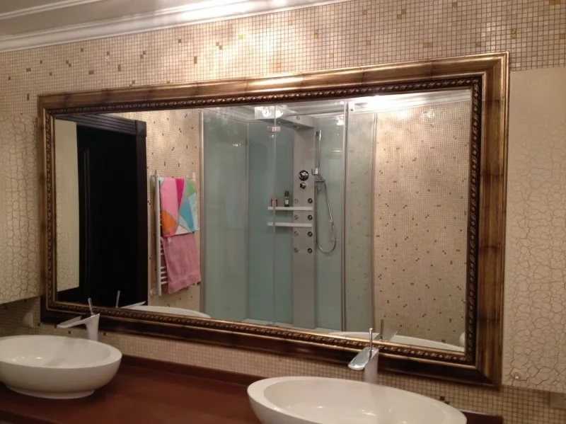 Зеркало в ванную комнату