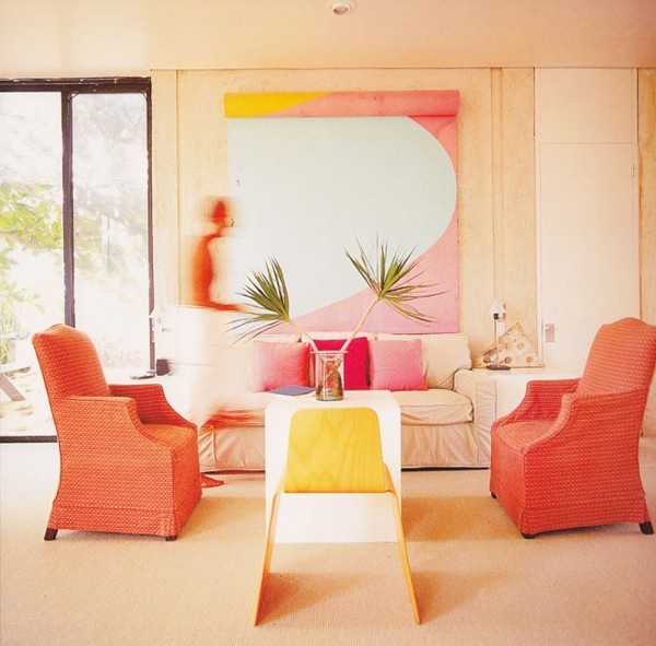 Оттенки персикового цвета в оформлении интерьера