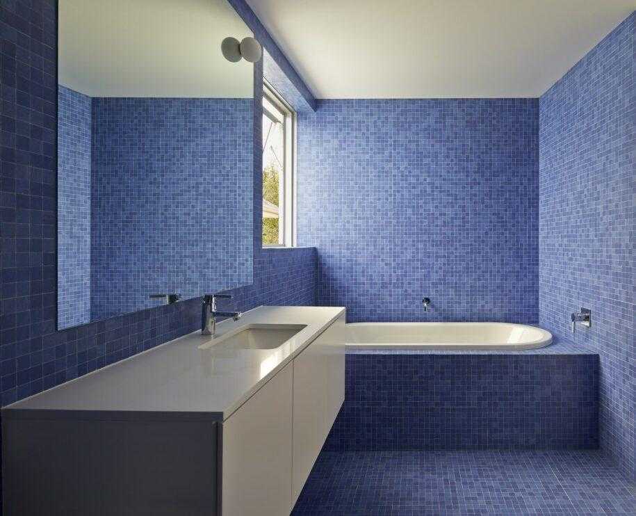 Правильно ли это: ванная комната без плитки