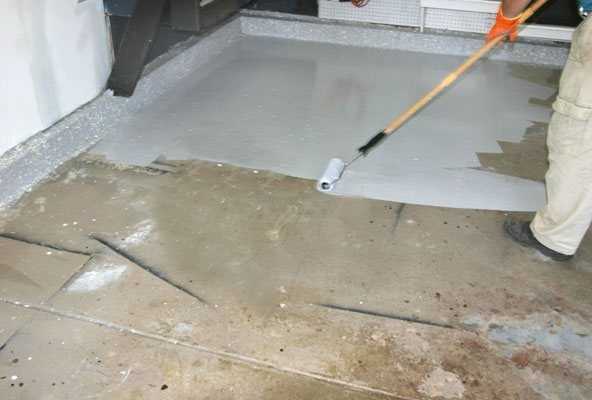 Полы в гараже: варианты из разных материалов, бетонная стяжка и финишная отделка