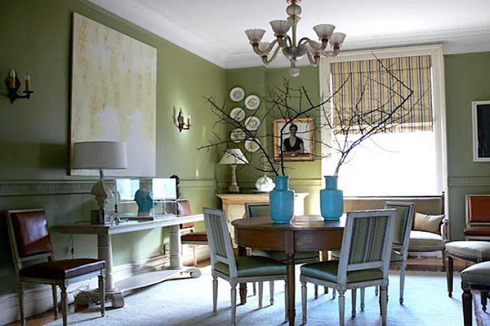 Оливковая спальня (45 фото): шторы в оливковых тонах и обои оливкового цвета в интерьере, дизайн шкафов и другие нюансы оформления