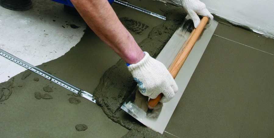 Как залить пол в гараже бетоном своими руками правильно, какой бетон использовать