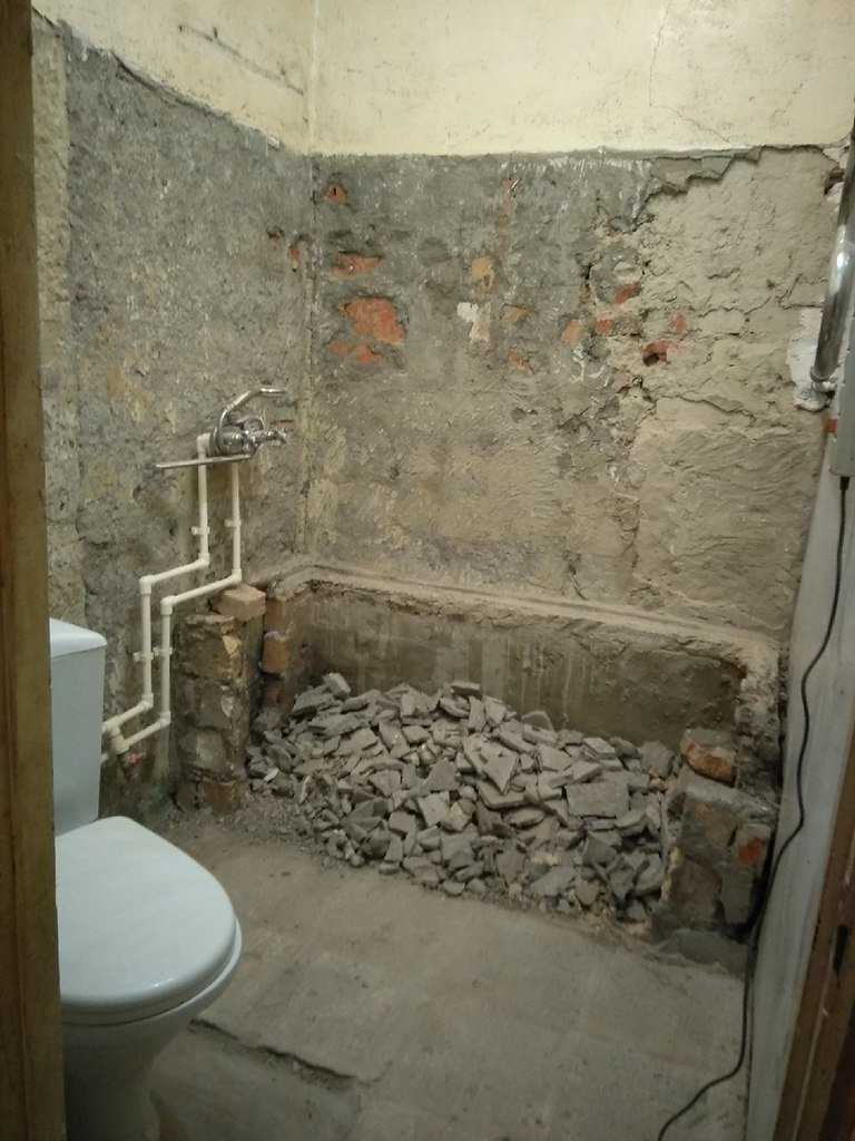 Бюджетный ремонт ванной комнаты