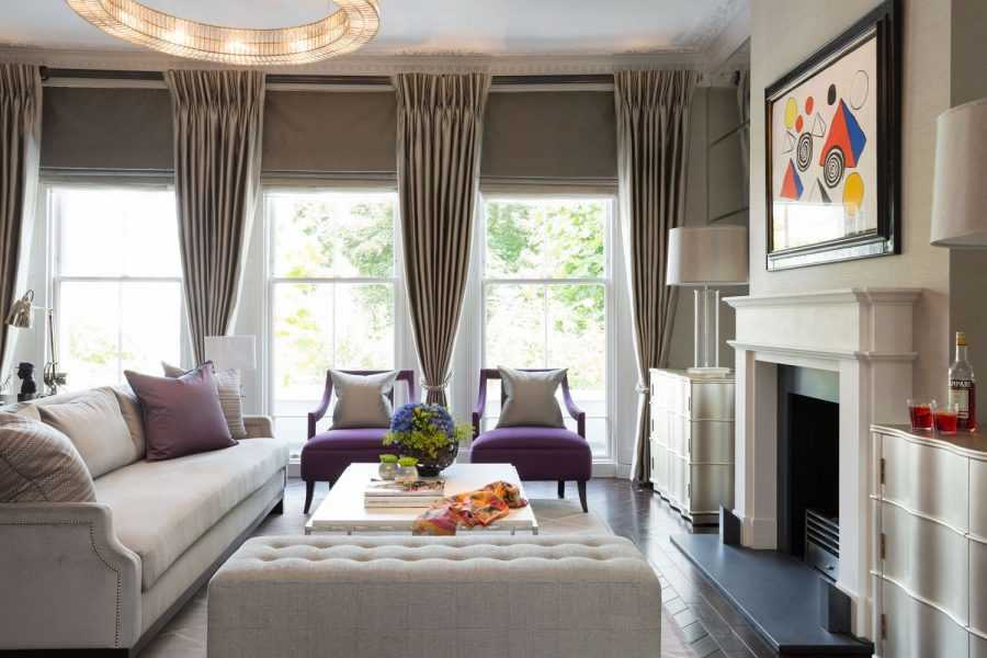 Гостиная в английском стиле: 50 фото дизайна, выбор дивана и штор