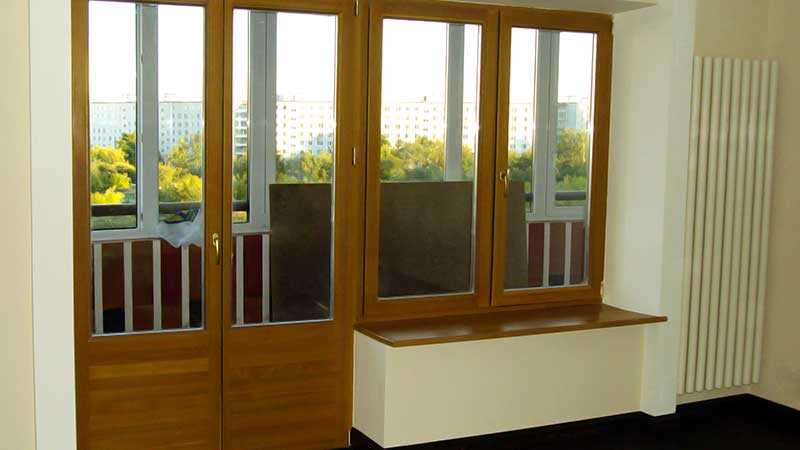 Фурнитура для дверей (42 фото): дверная фурнитура для подвесных, балконных и амбарных конструкций