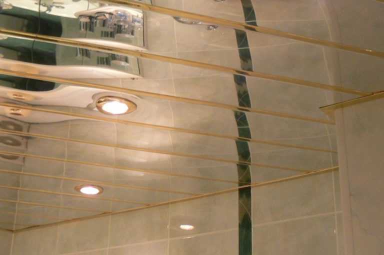 Зеркальный потолок - современные технологии в интерьере