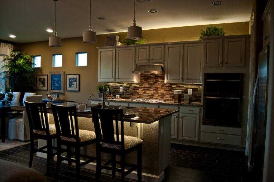 Секреты правильной подсветки на кухне | мебельный журнал - все о мебели